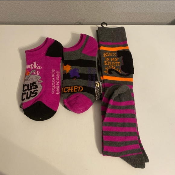 Disney Hocus Pocus Socks 5 Pr Halloween Sanderson Sisters Witches - Picture 2 of 5